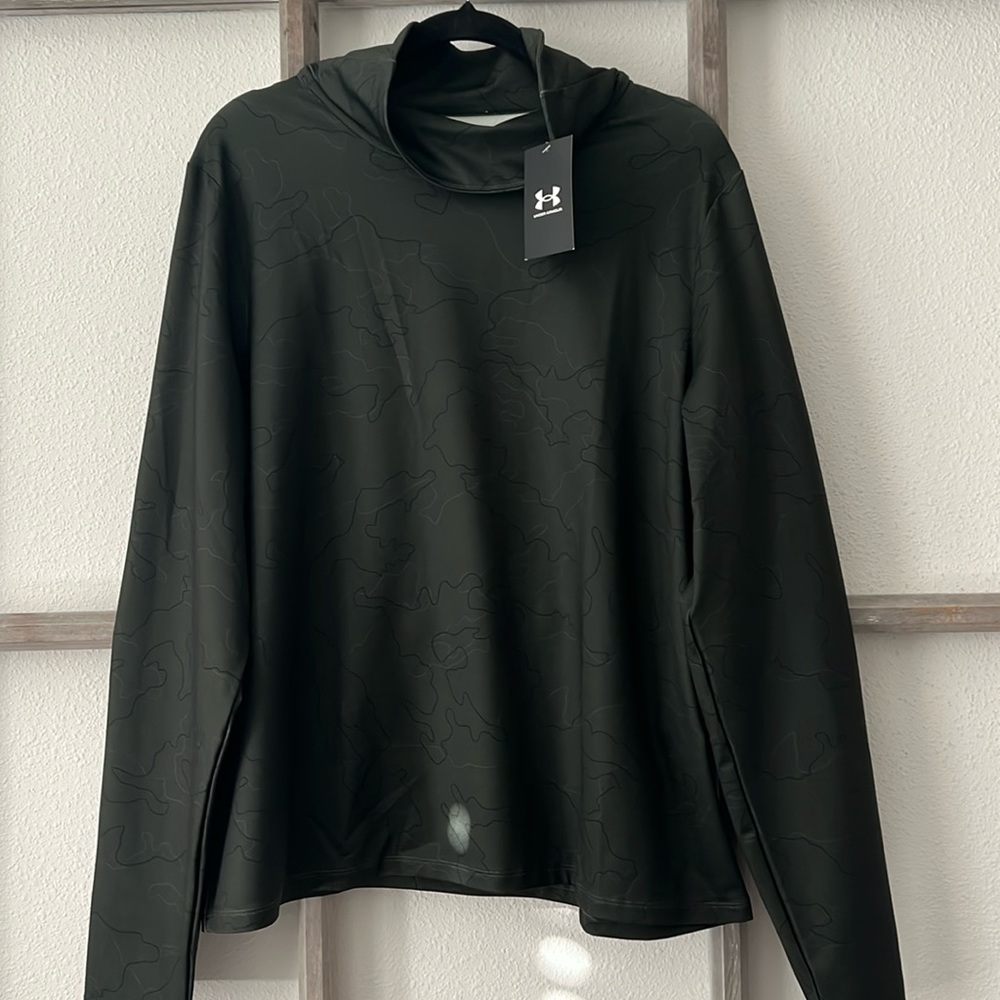 NEW Under Armour Loose fit Funnel Neck Cold Gear (XXL)